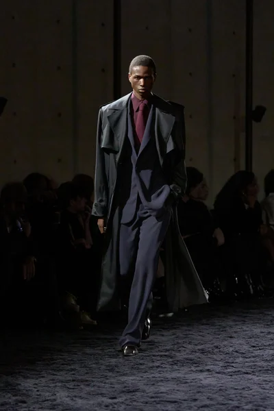 Look 21